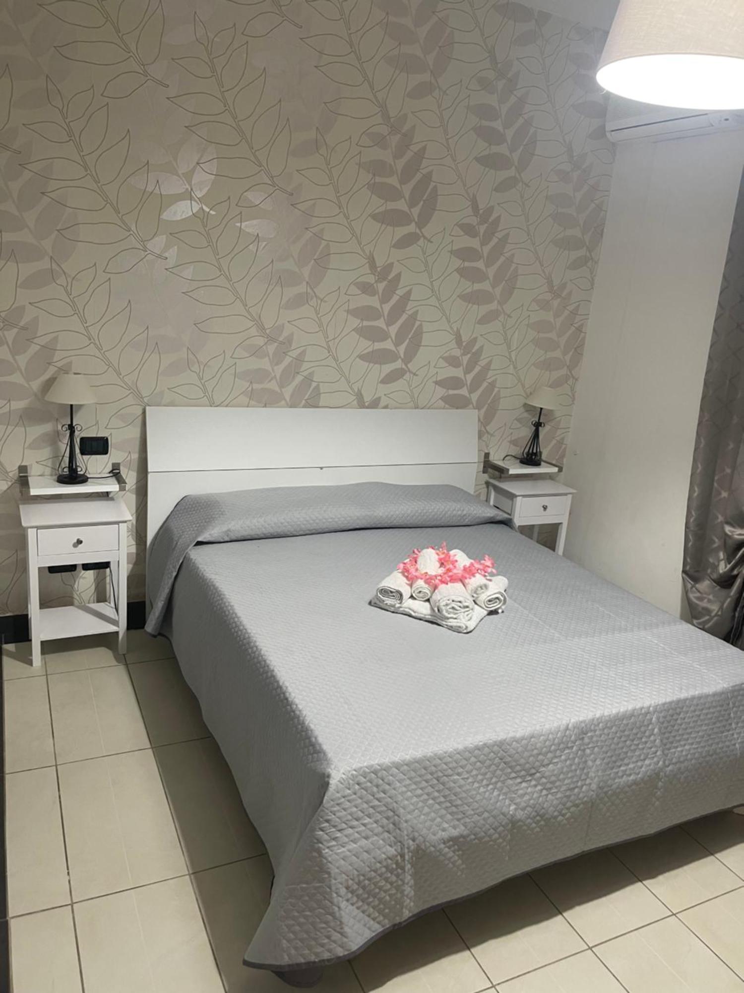 B&B Villa Anna Sibari Ngoại thất bức ảnh
